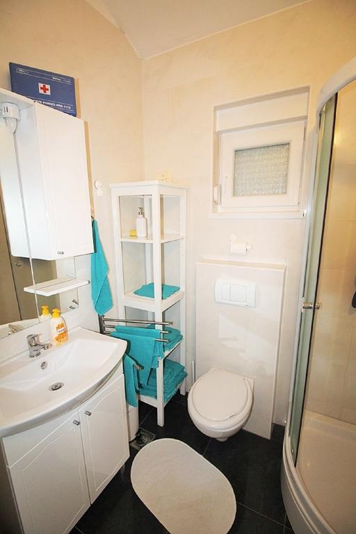 Apartment Electro With Jacuzzi Novalja Buitenkant foto